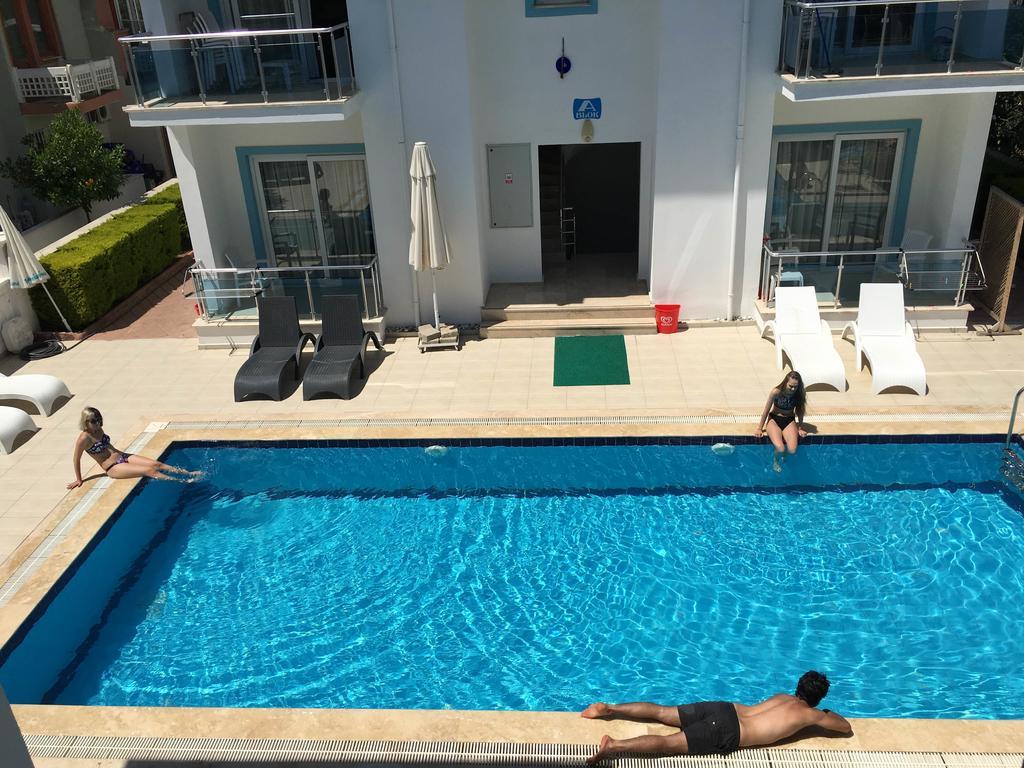 Manolya Apart Hotel Fethiye Exteriör bild
